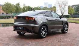 领克0325款最新爆料,性能与科技完美融合，揭秘未来智能驾驶新篇章”